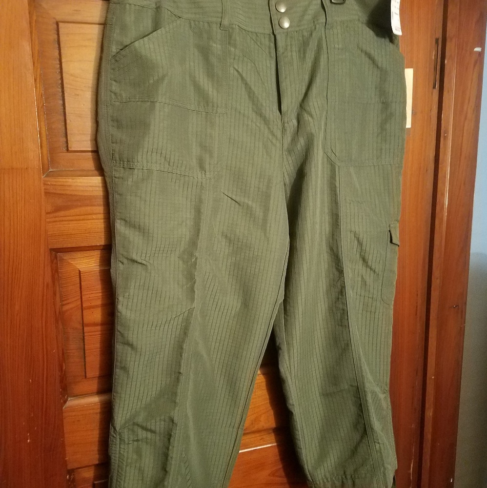 Christopher Banks Capris